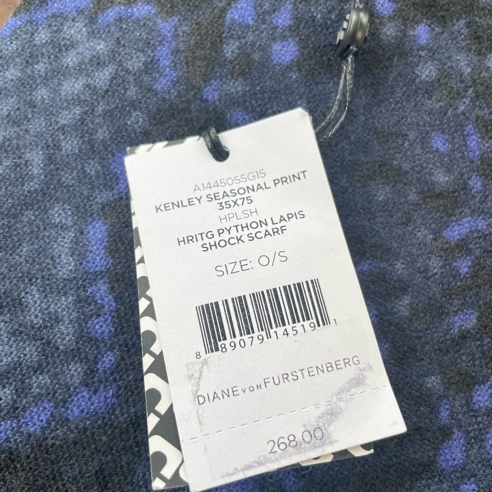 Diane Von Furstenberg Blue and Black 100% cashmere scarf or wrap